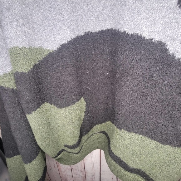 Terra & Sky Plus Size Green Camo Print 2XL - Picture 2 of 5